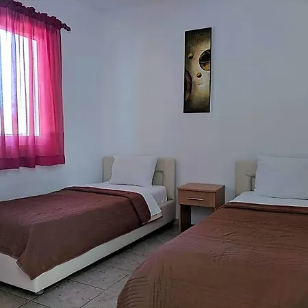 Beni Hotel